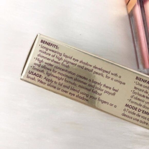 STILA Shimmer & Glow Liquid Eye Shadow in Carefree  - Picture 4 of 8